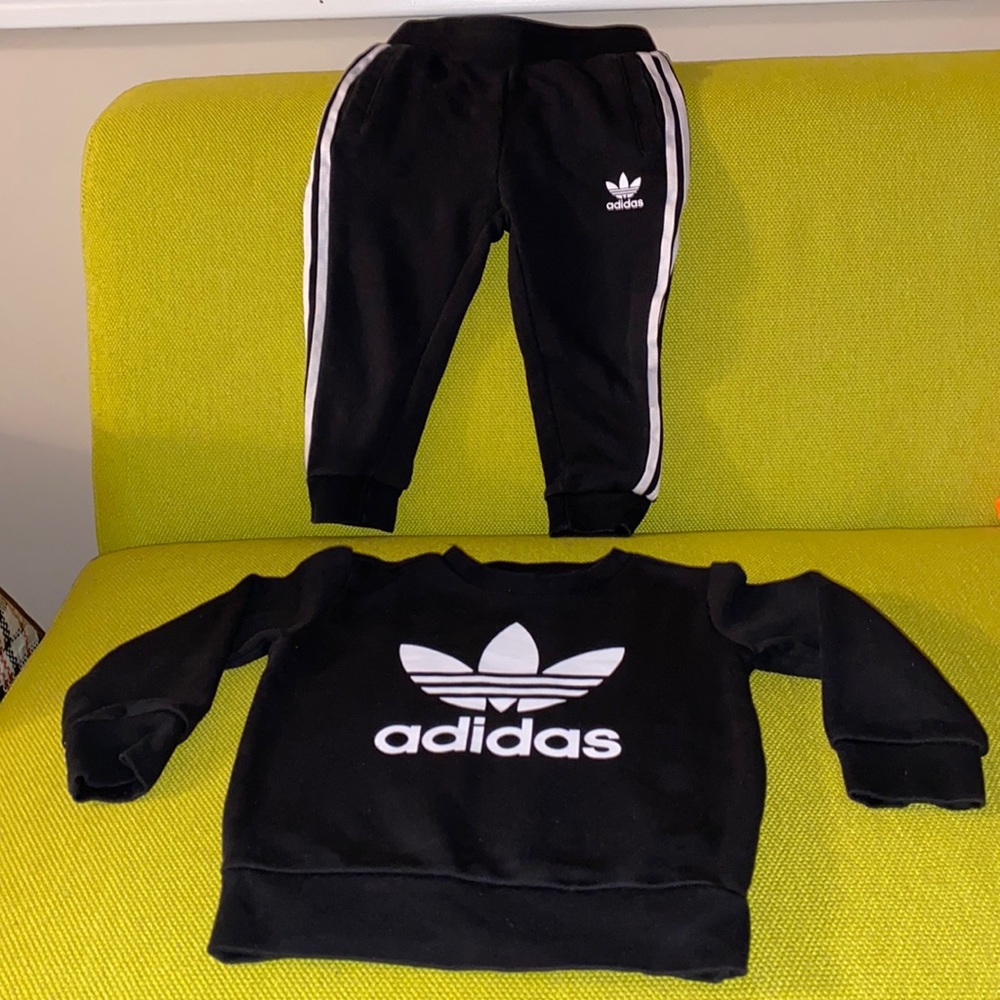 Adidas 2T boys jogging set